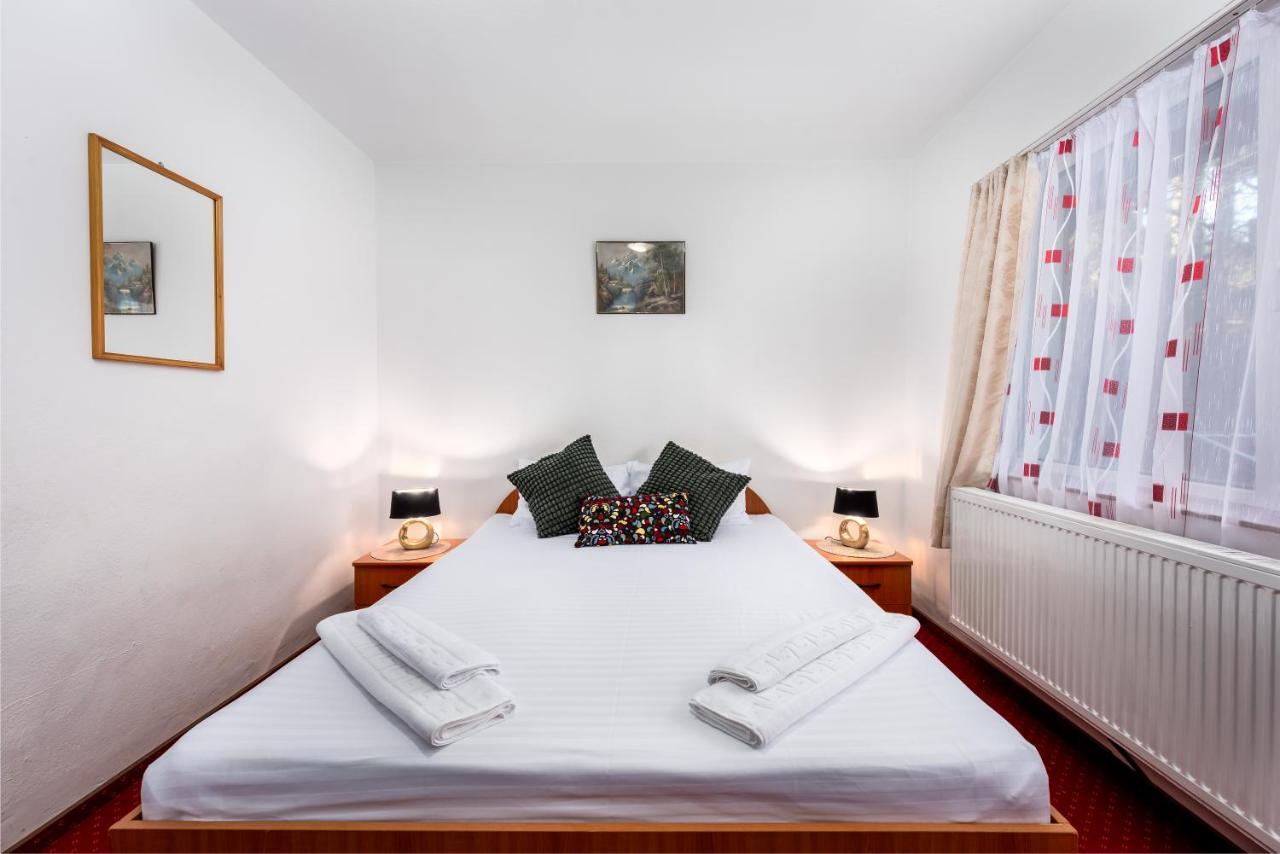 Pensiunea Ursuletul Paddington Predeal Exterior foto